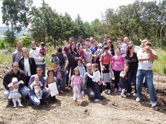 L'albero della vita. Celebrata la giornata per i tredici nati del 2009.